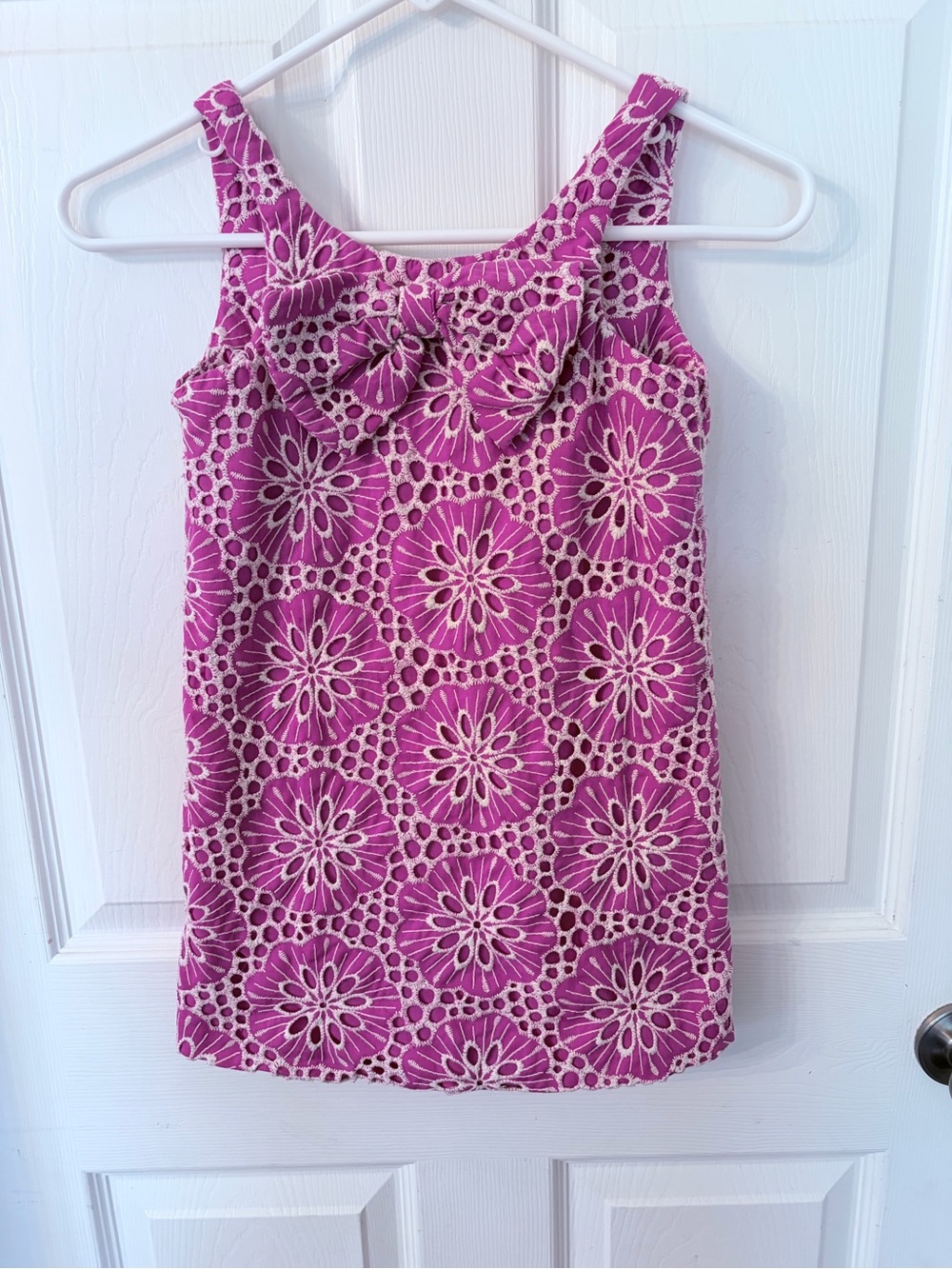 Girls GB Girls shift eyelet dress Fuchsia lined dress like new bow on front